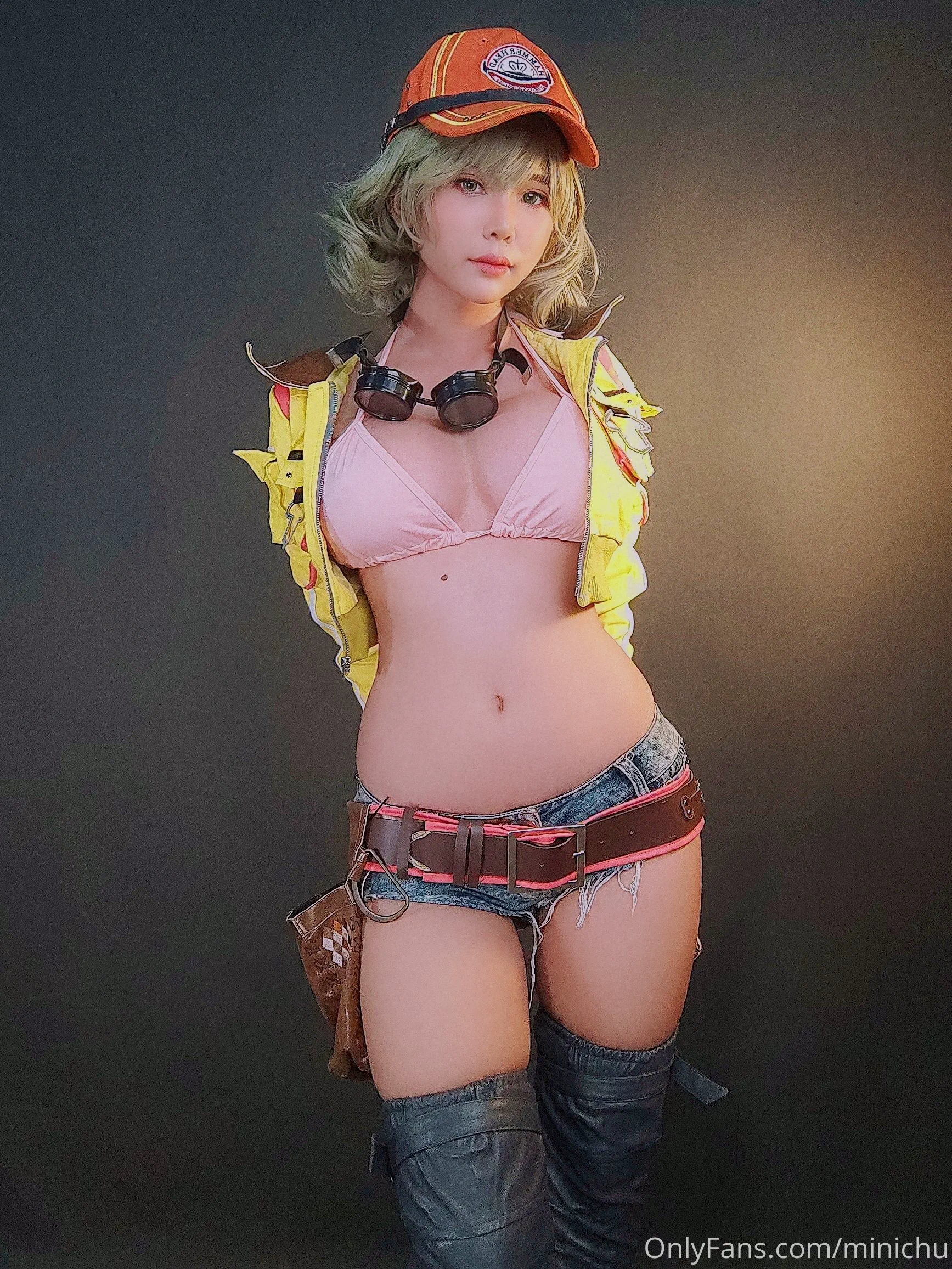 Minichu – Cindy Aurum
